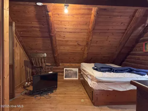 Bedroom - 280 Thomas Ln, Hampstead, NC 28443 photo 1 of 9