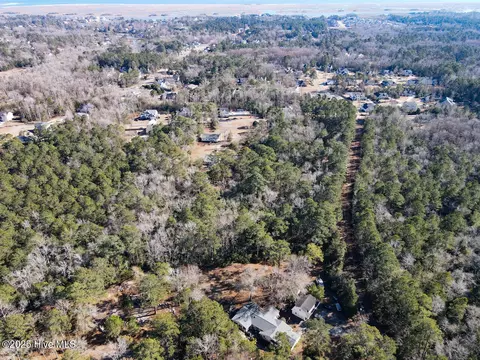 View/Area - 280 Thomas Ln, Hampstead, NC 28443 photo 8 of 10