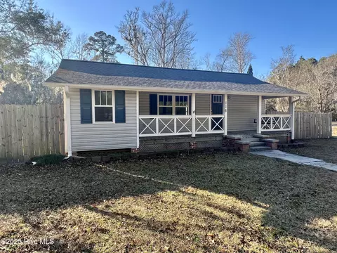 116 Rowe Rd, Aurora, NC 27806