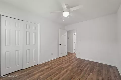 519 W Walker St, Kill Devil Hills, NC 27948 photo 25