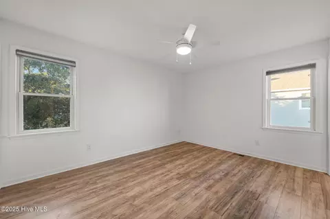 519 W Walker St, Kill Devil Hills, NC 27948 photo 26
