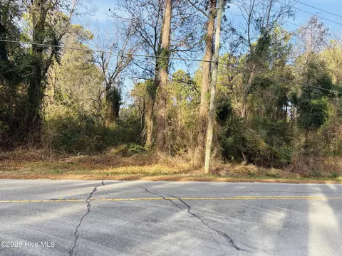 5252 Chadbourn Highway, Chadbourn, NC 28431