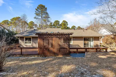 350 Spring Lake Dr, Pinehurst, NC 28374 photo 32