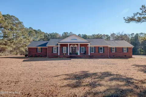 277 Freeman Rd, Bolton, NC 28423