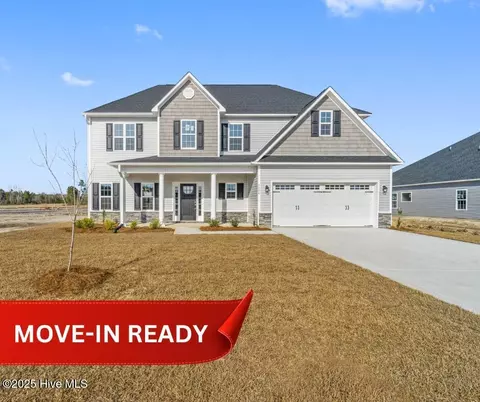 1884 Olde Towne Pointe Blvd, Jacksonville, NC 28546
