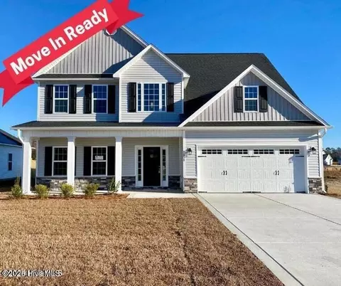 1858 Olde Towne Pointe Blvd, Jacksonville, NC 28546