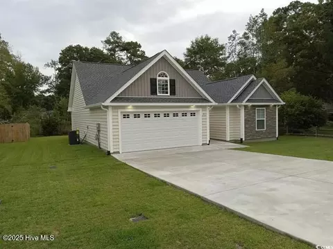1023 Meares St SW, Calabash, NC 28467