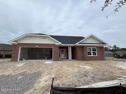1278 Palatka Pl SE, Bolivia, NC 28422