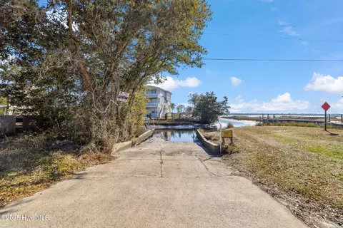 4 Watts Landing Rd, Hampstead, NC 28443 photo 18
