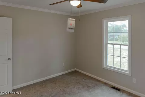 306 Locust St, Hamlet, NC 28345 photo 24