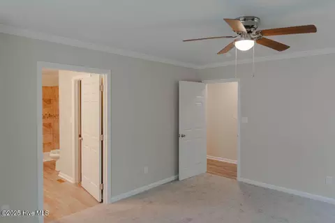 306 Locust St, Hamlet, NC 28345 photo 18