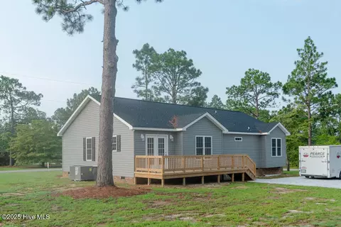 306 Locust St, Hamlet, NC 28345 photo 27