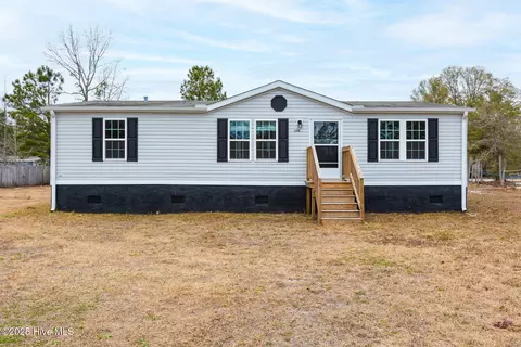328 Westbrook Dr, Rocky Point, NC 28457