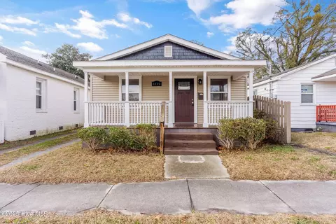 1112 S 10th St, Wilmington, NC 28401