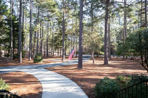 Exterior - 19 Troon Dr, Pinehurst, NC 28374 photo 2 of 18
