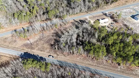 1 Norris Rd, Garland, NC 28441