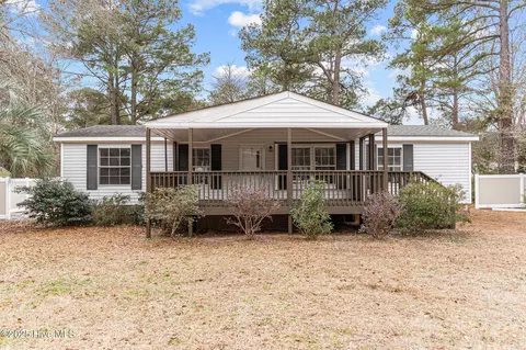 2273 Jingle Ct SW, Supply, NC 28462