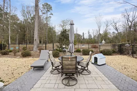 Exterior - 657 Jenoa Loop, Castle Hayne, NC 28429 photo 9 of 20