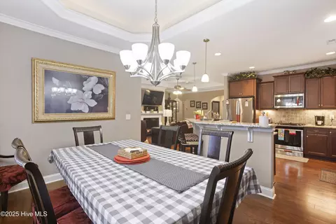 Dining - 657 Jenoa Loop, Castle Hayne, NC 28429 photo 2 of 2