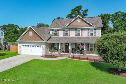 219 Stella Bridgeway Dr, Stella, NC 28582