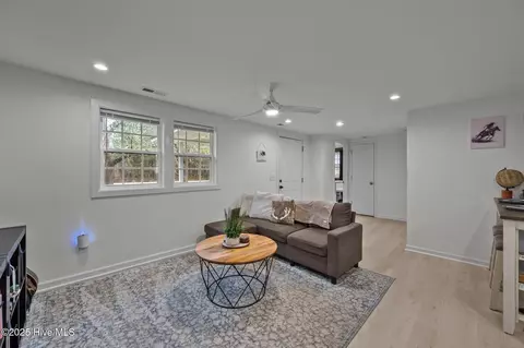 1131 Van Eden Rd, Watha, NC 28478 photo 4