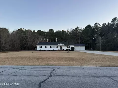1862 Ivy Rd, Greenville, NC 27858