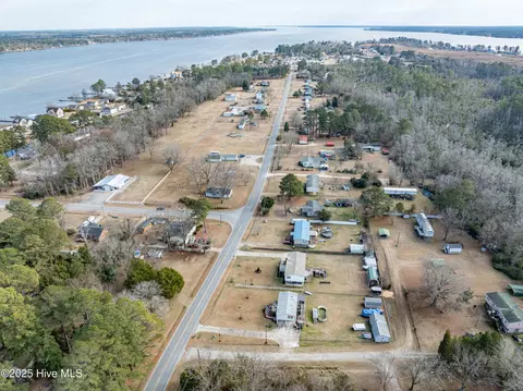 2168 Whichards Beach Rd, Chocowinity, NC 27817 photo 30