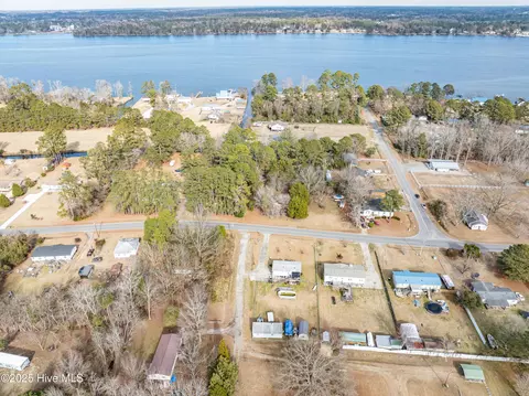 2168 Whichards Beach Rd, Chocowinity, NC 27817 photo 34