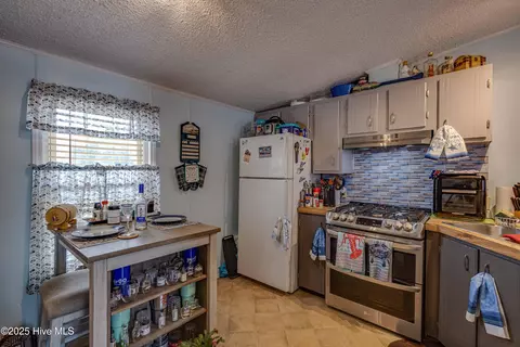 2168 Whichards Beach Rd, Chocowinity, NC 27817 photo 8