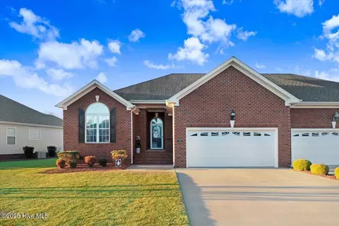 107 Commonsgate Dr, Goldsboro, NC 27530