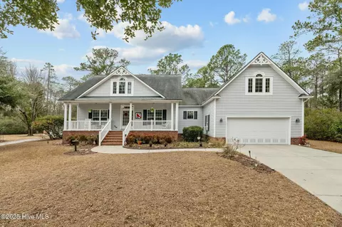 5402 Miramar Ct, New Bern, NC 28560
