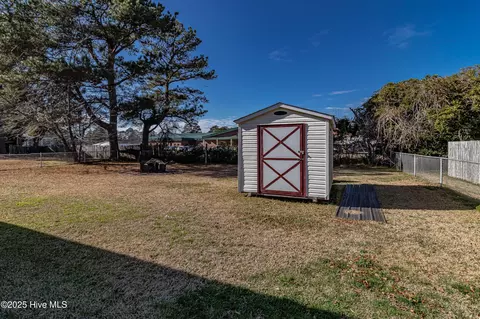 105 Dill St, Mount Olive, NC 28365 photo 27