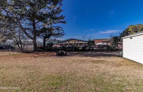 105 Dill St, Mount Olive, NC 28365 photo 28