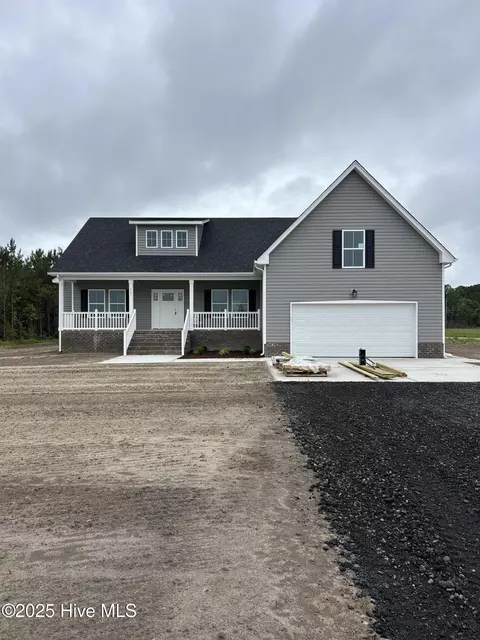 847 Halls Creek Rd, Elizabeth City, NC 27909