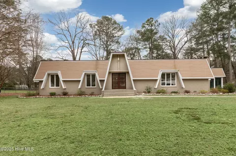 1109 Peachtree Rd NW, Wilson, NC 27896