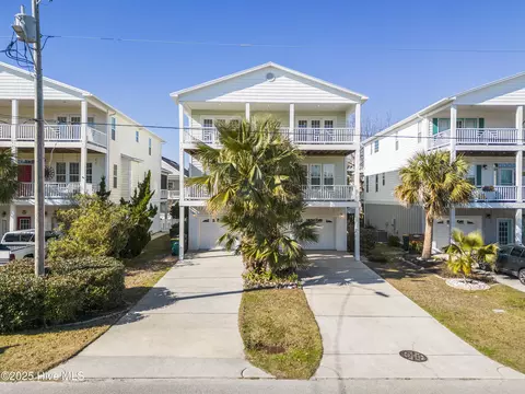 1714 Mackerel Ln, Kure Beach, NC 28449