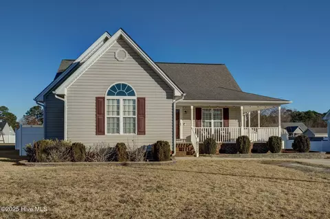 6717 Sassafras Ct, Sims, NC 27880