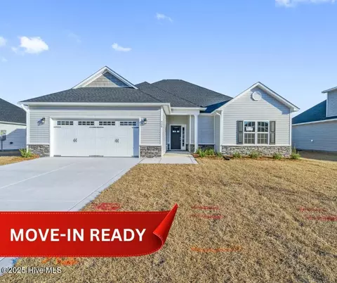 928 Uplands Ln, Jacksonville, NC 28546
