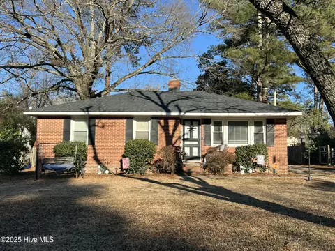 1524 Anderson St NW, Wilson, NC 27893