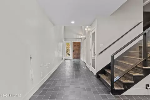 Entry Way - 350 Pine Vista Dr, Pinehurst, NC 28374 photo 4 of 6