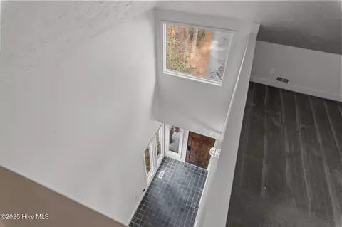 Entry Way - 350 Pine Vista Dr, Pinehurst, NC 28374 photo 6 of 6