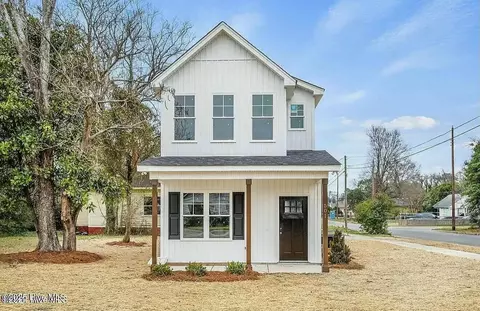 104 W Oak St, Goldsboro, NC 27530