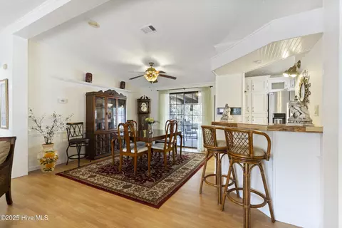 814 Peanut Rd, Hampstead, NC 28443 photo 12