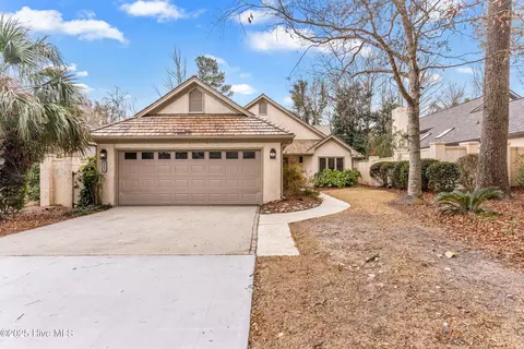 1809 Prestwick Close Close, Wilmington, NC 28405