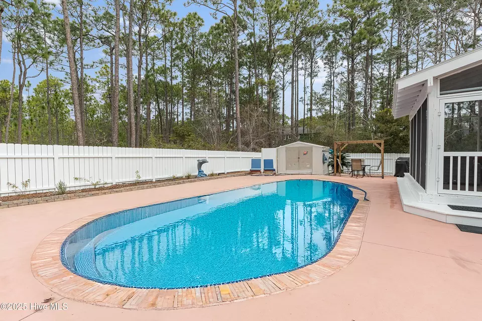 Exterior - 647 N Shore Dr, Southport, NC 28461 photo 5 of 5