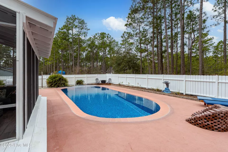 Exterior - 647 N Shore Dr, Southport, NC 28461 photo 4 of 5