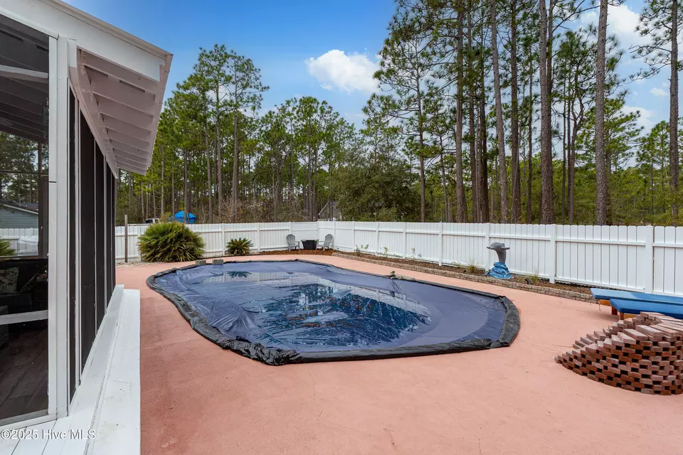 Exterior - 647 N Shore Dr, Southport, NC 28461 photo 3 of 5