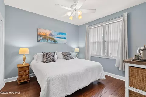 Bedroom - 647 N Shore Dr, Southport, NC 28461 photo 1 of 5