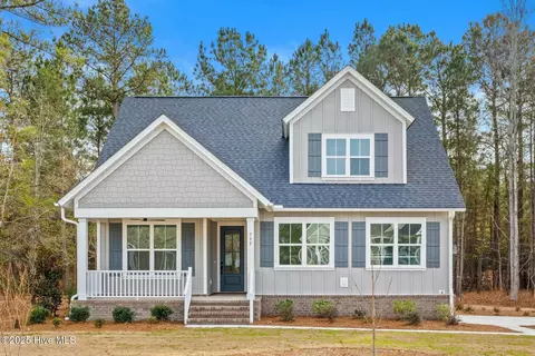 795 Breezewood Dr SE, Bolivia, NC 28422