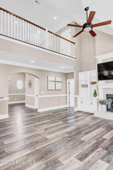 Living - 236 Hydrangea Ln, Hampstead, NC 28443 photo 2 of 2